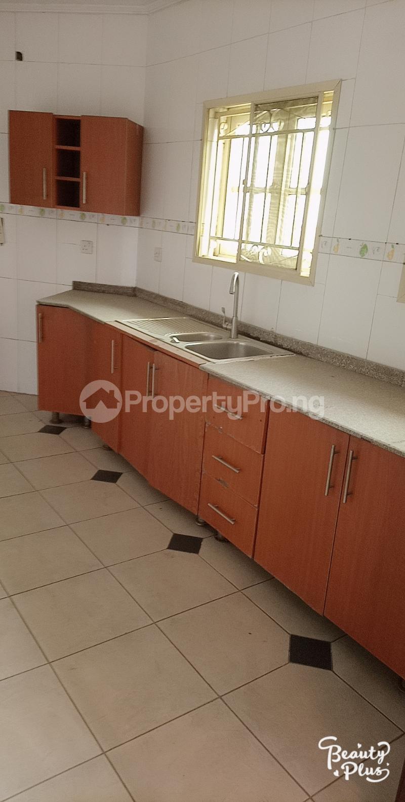 3 Bedroom Flat / Apartment in Ire Akari Isolo Lagos Flat / Apartment