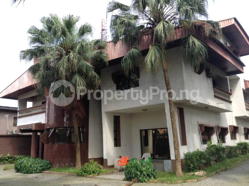 7 bedroom House for sale Ajao Estate Isolo.lagos Mainland Ajao Estate Isolo Lagos