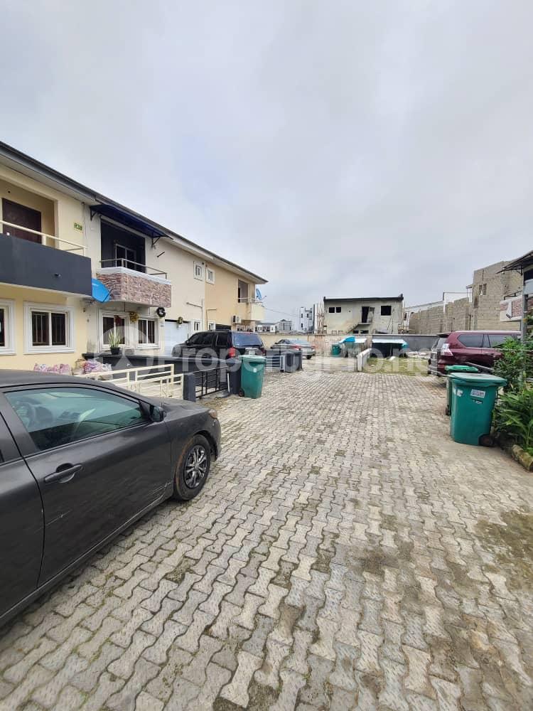 3 bedroom House for rent Megamond Ikota Lekki Lagos
