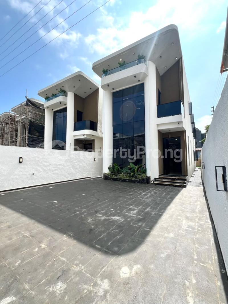 5 bedroom House for sale Ikota Lekki Lagos