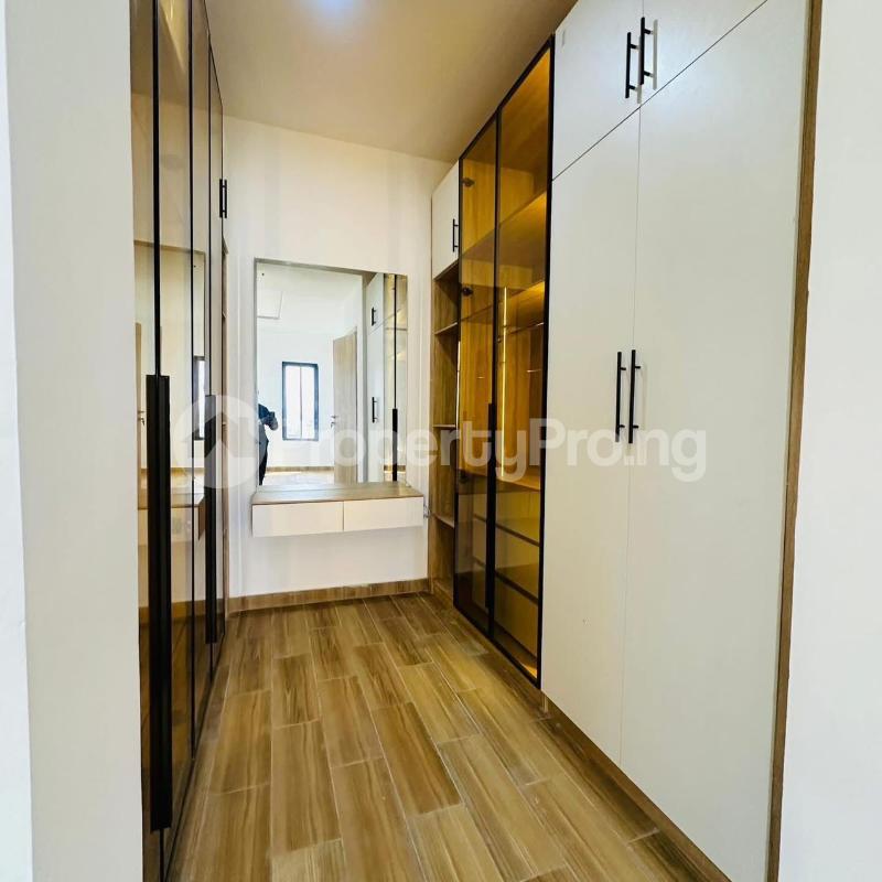 4 bedroom House for sale  Ogudu GRA Ogudu Lagos