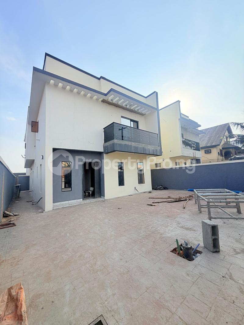 5 bedroom House for sale Omole phase 2 Ojodu Lagos