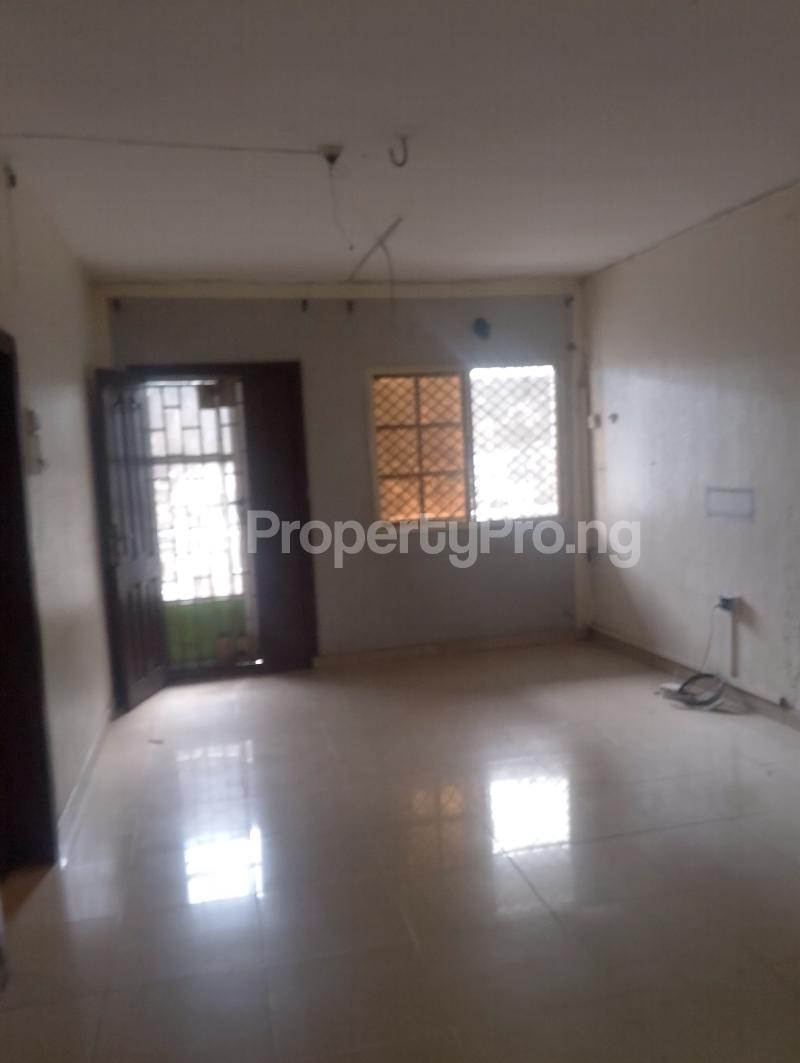 3 bedroom House for rent Samshonibare Estate Ogunlana Surulere Lagos