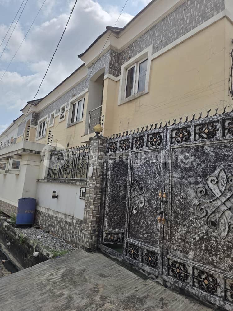 4 bedroom House for sale Adegoke Estate Ogunlana Surulere Lagos