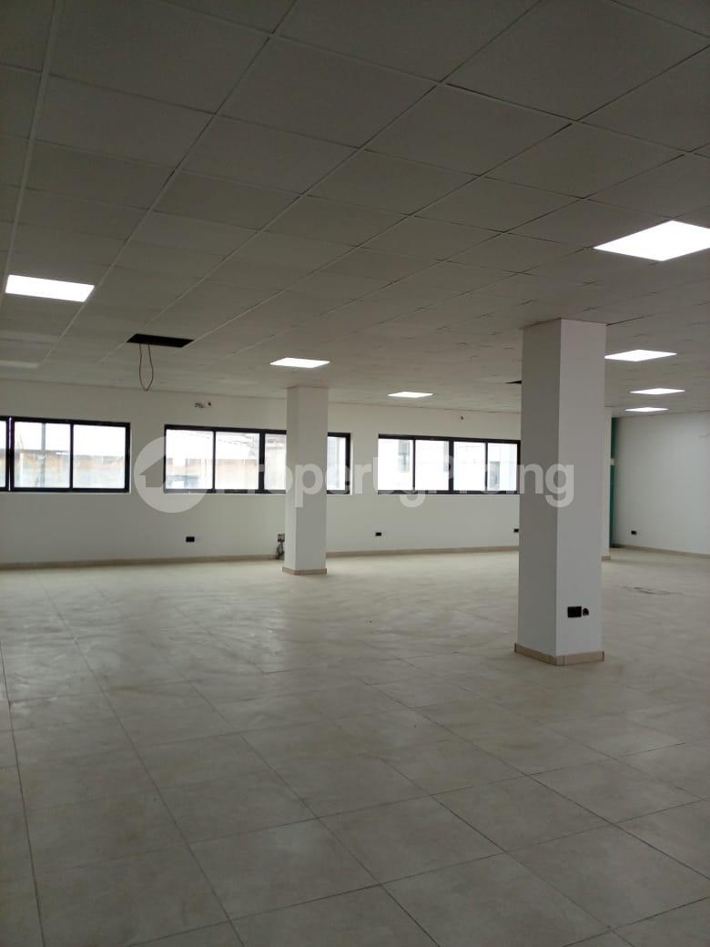 3 bedroom Commercial Property for rent Victoria Island Lagos