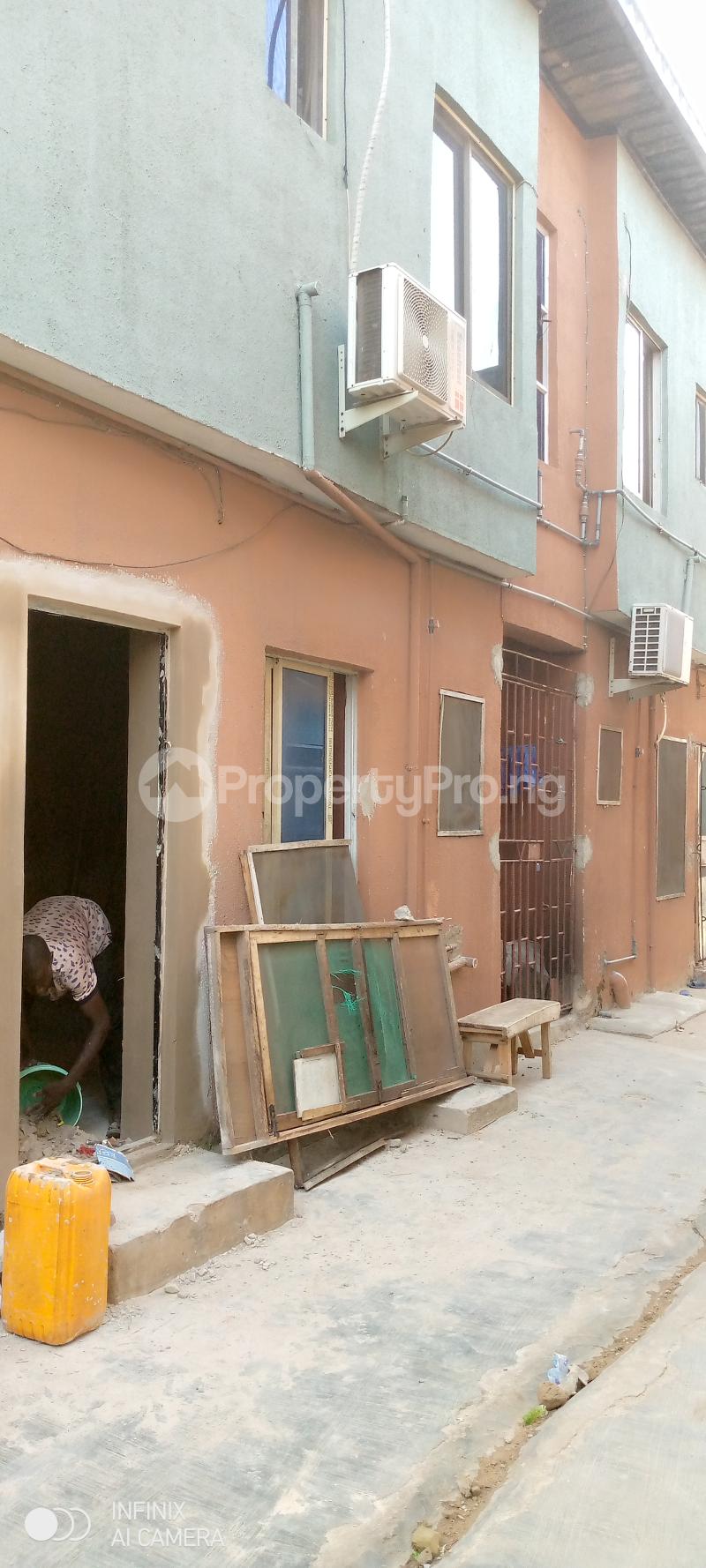 1 bedroom Flat / Apartment for rent Shomolu Shomolu Shomolu Lagos
