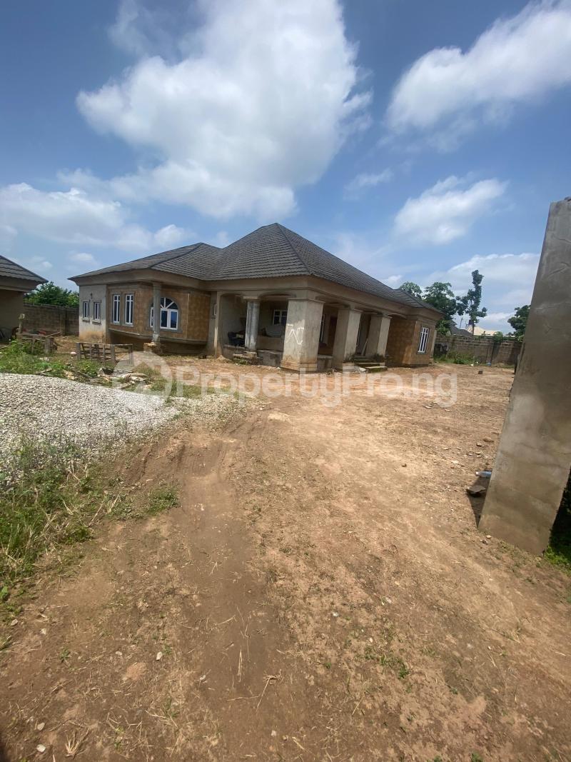 4 bedroom House for sale Ajayi Elekumo Layout, Sib, Behind Alagbaka Akure Ondo