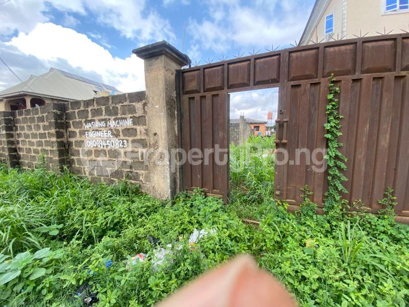 Land for sale Off Aiyelegun Road, Bucknor Isolo Lagos
