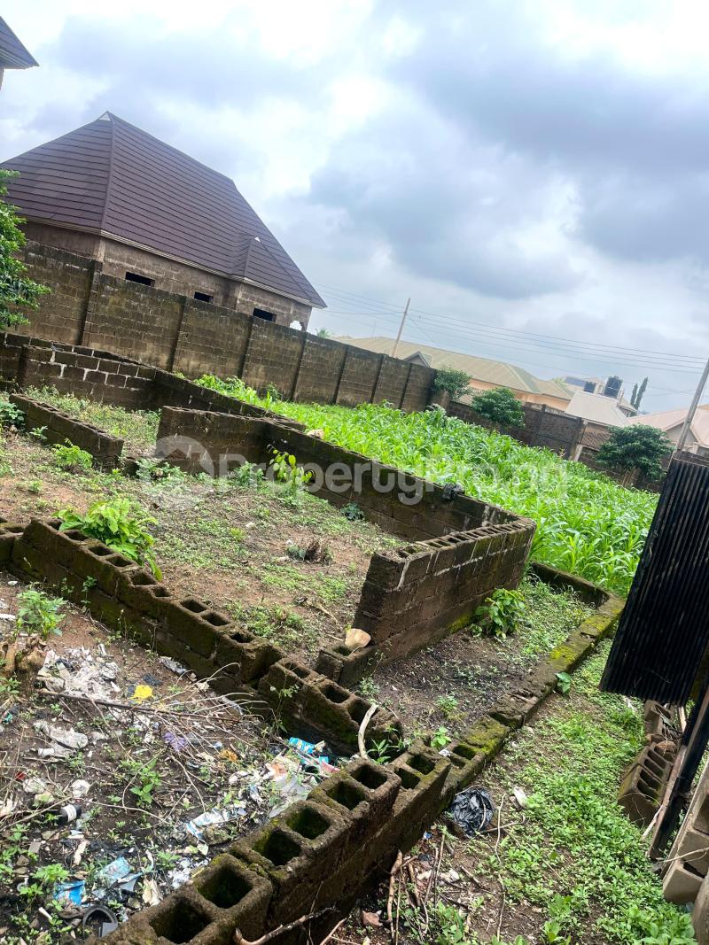 Land for sale Bobby Olofa Area,akala Way Akobo Ibadan Oyo