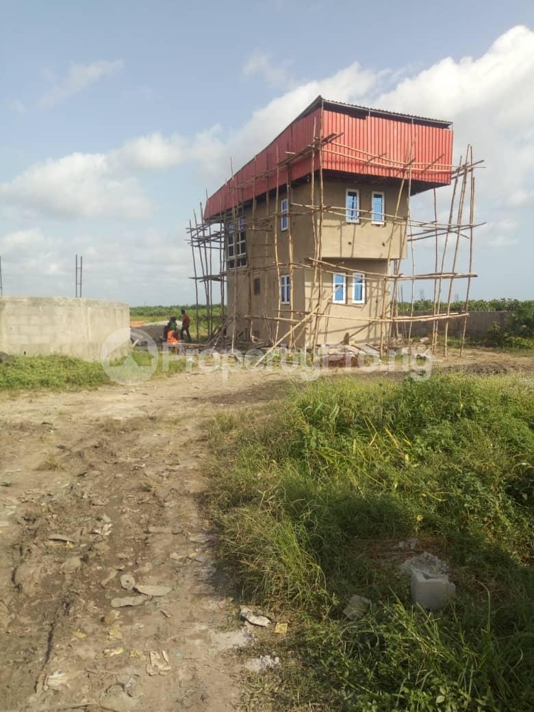 Land for sale Along Ageye Express Way, Abule Ado Ijegun Ikotun/Igando Lagos - 0