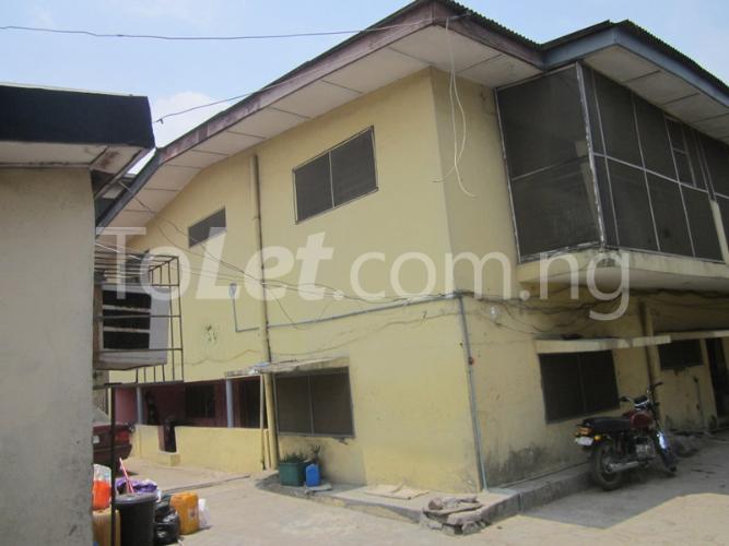 4 bedroom House for rent 38, Oduduwa Street Surulere Surulere Lagos