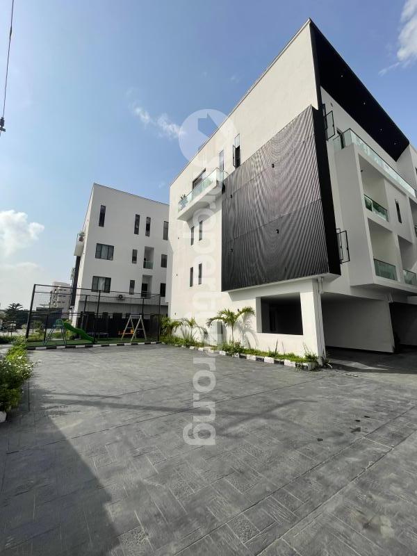 4 bedroom House for sale Lekki Lagos