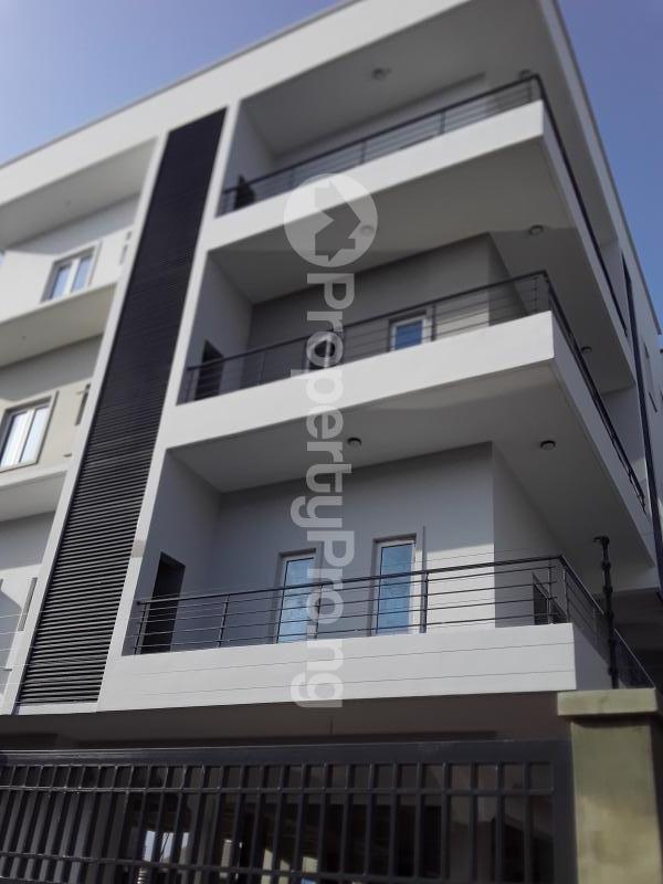 3 bedroom Flat / Apartment for sale Southern View/ochard Ikota Ikota Lekki Lagos