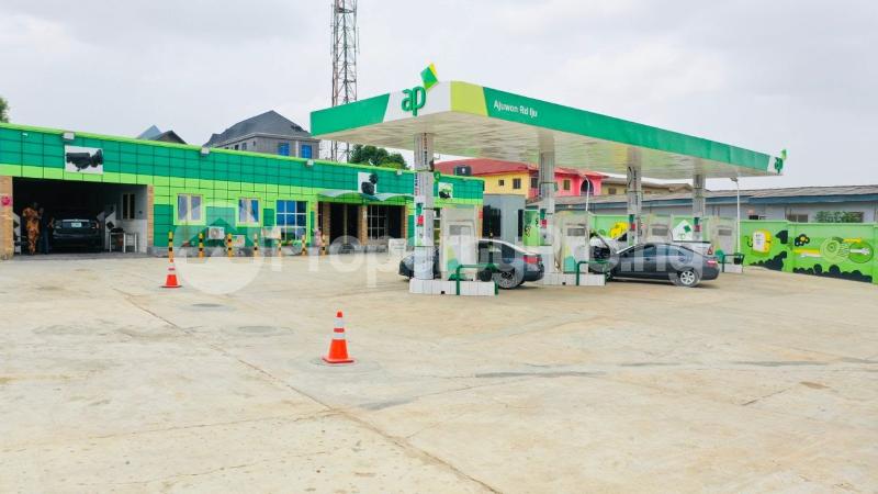 Commercial Property for rent Ajuwon Berger Ojodu Lagos