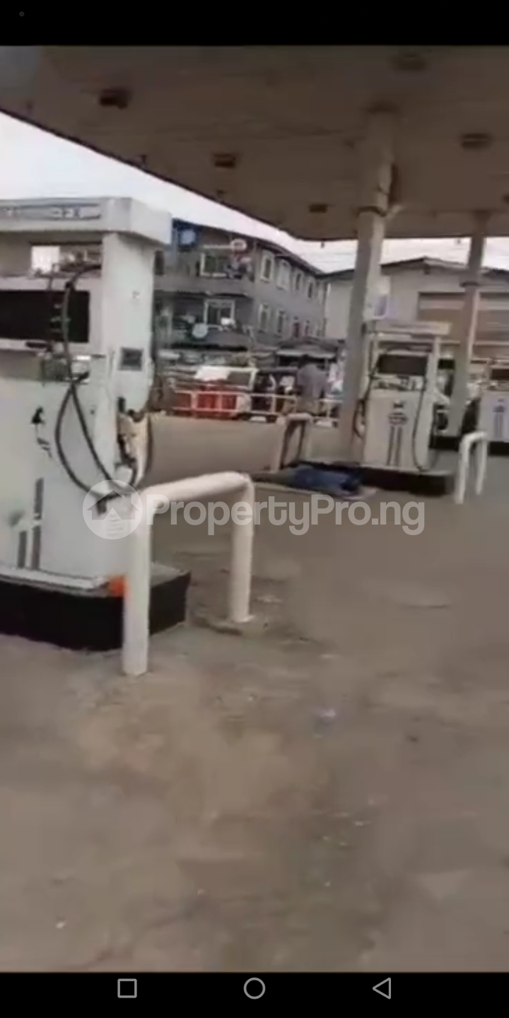 Commercial Property for sale Facing Itire Mushin Road, Itire Surulere Lagos