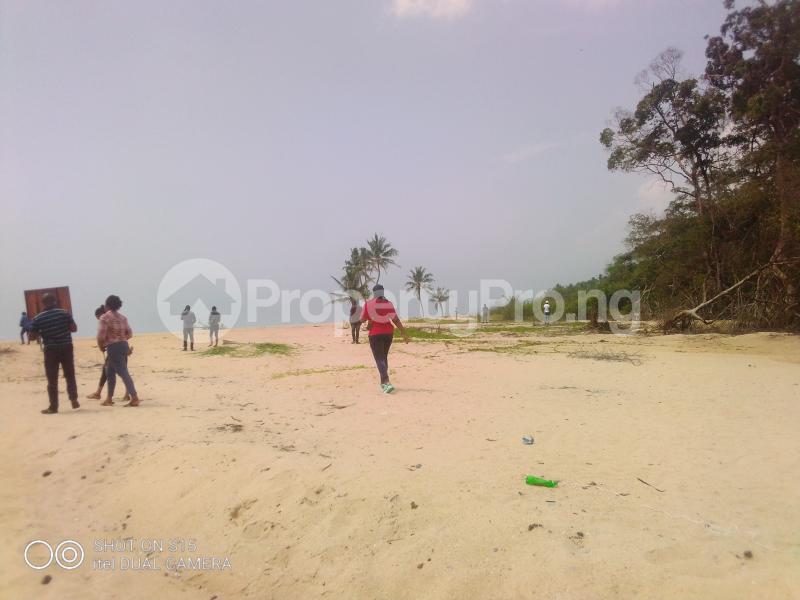 Land for sale Directly Beside Ibeju Lekki Main Road, Opposite Free Trade Zone,with Atlantic Sea Behind Ibeju-Lekki Lagos