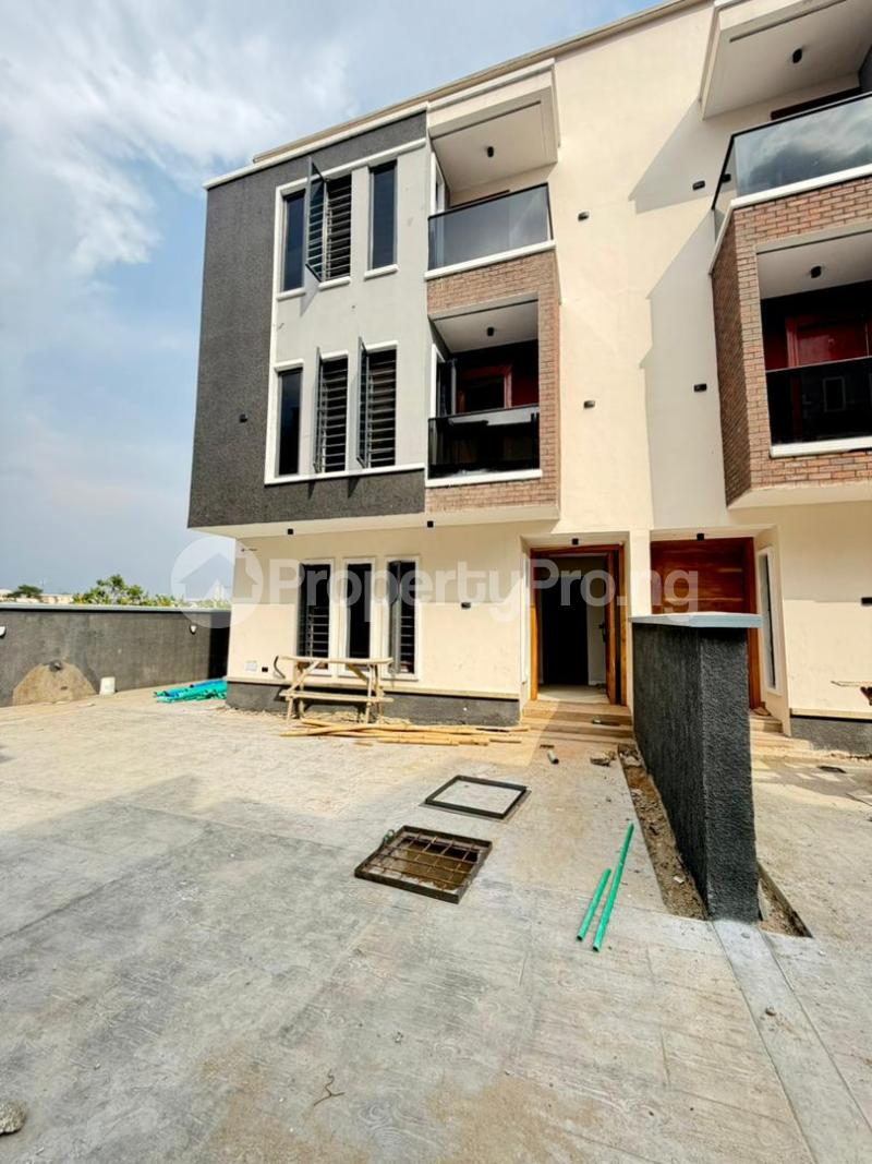 4 bedroom House for sale Estate Opebi Ikeja Lagos
