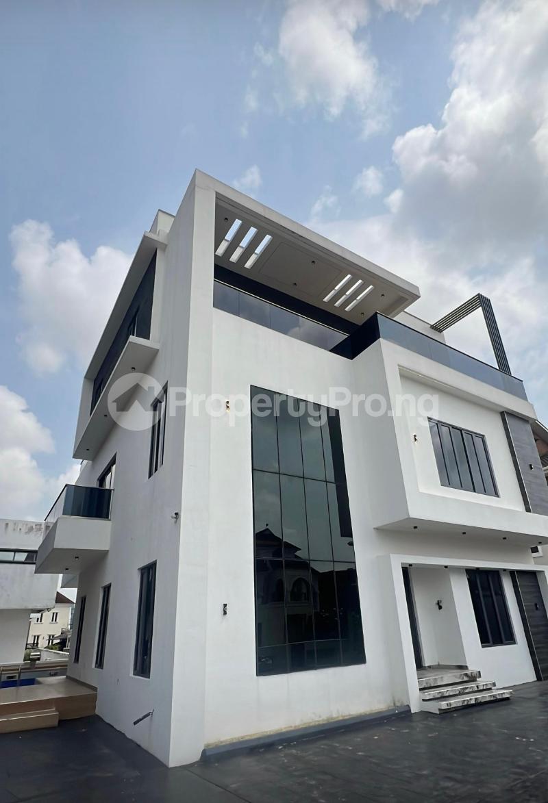 House for sale Pinnock Phase 3 Osapa london Lekki Lagos