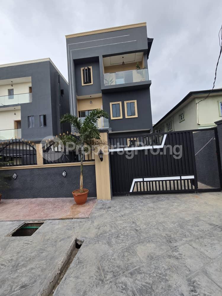 7 bedroom House for sale Estate Magodo GRA Phase 2 Kosofe/Ikosi Lagos