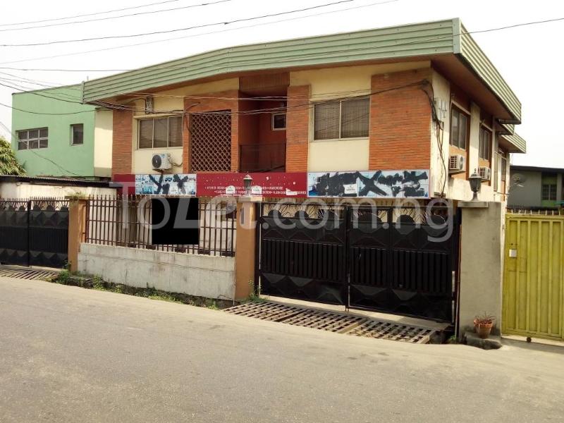 5 bedroom House for sale Mende Mende Maryland Lagos