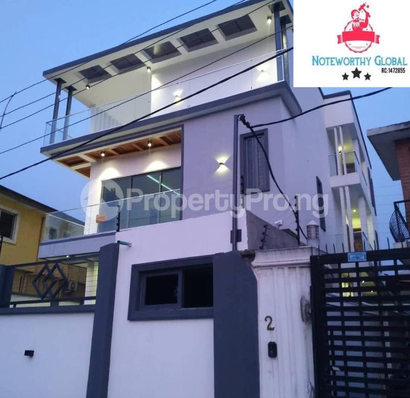 5 bedroom House for sale Lekki Lagos - 0