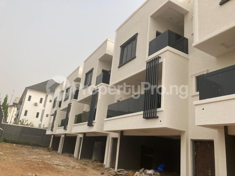 4 bedroom House for sale Guzape Abuja