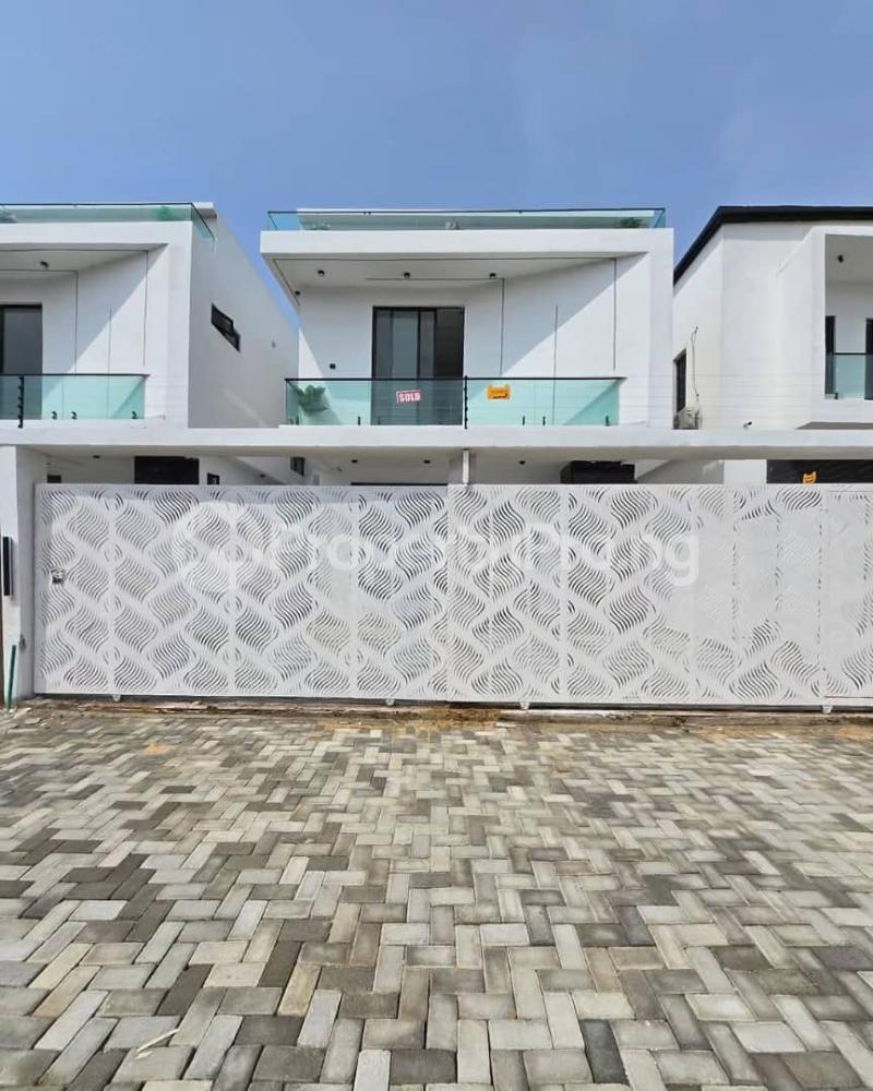 5 bedroom House for sale 2nd Toll orchid Lekki Lagos