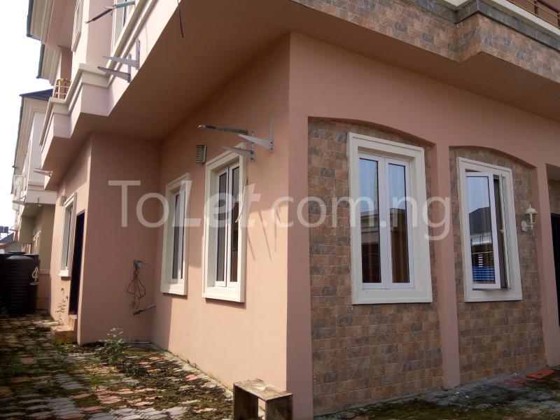 5 bedroom House for rent White Street chevron Lekki Lagos
