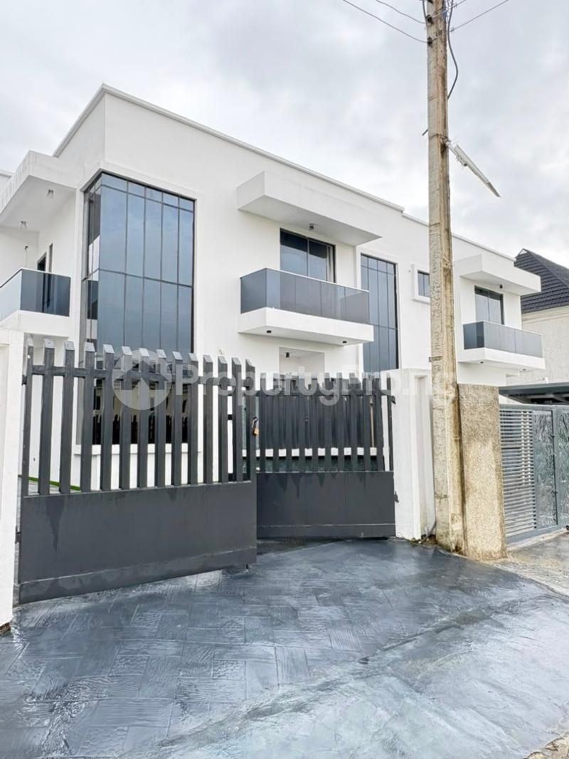 5 bedroom House for sale Sangotedo Ajah Lagos