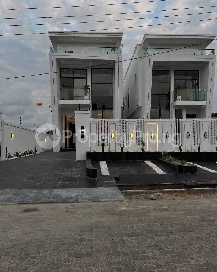 5 bedroom House for sale orchid Lekki Lagos