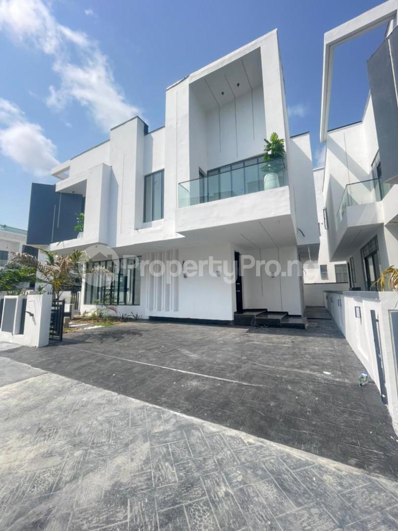 5 bedroom House for sale Chevron Lekki Lagos