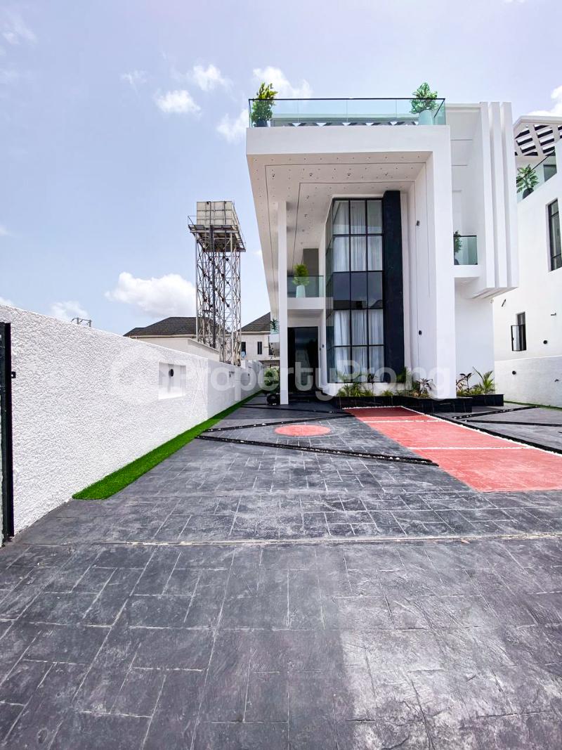 5 bedroom House for sale chevron Lekki Lagos