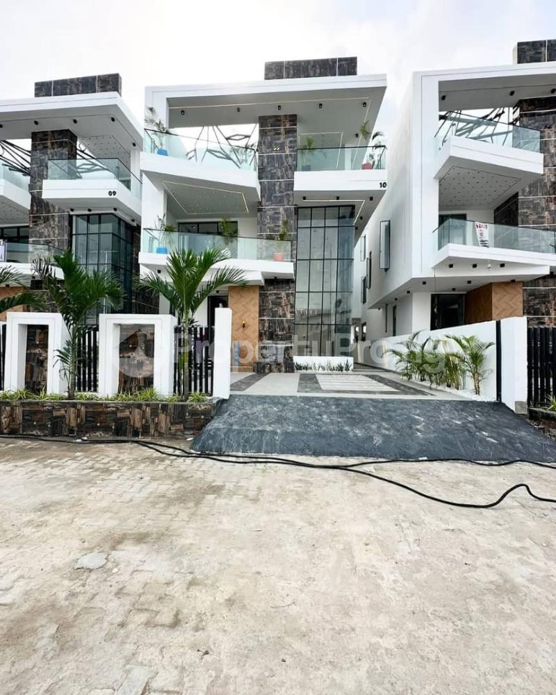 5 bedroom House for sale chevron Lekki Lagos