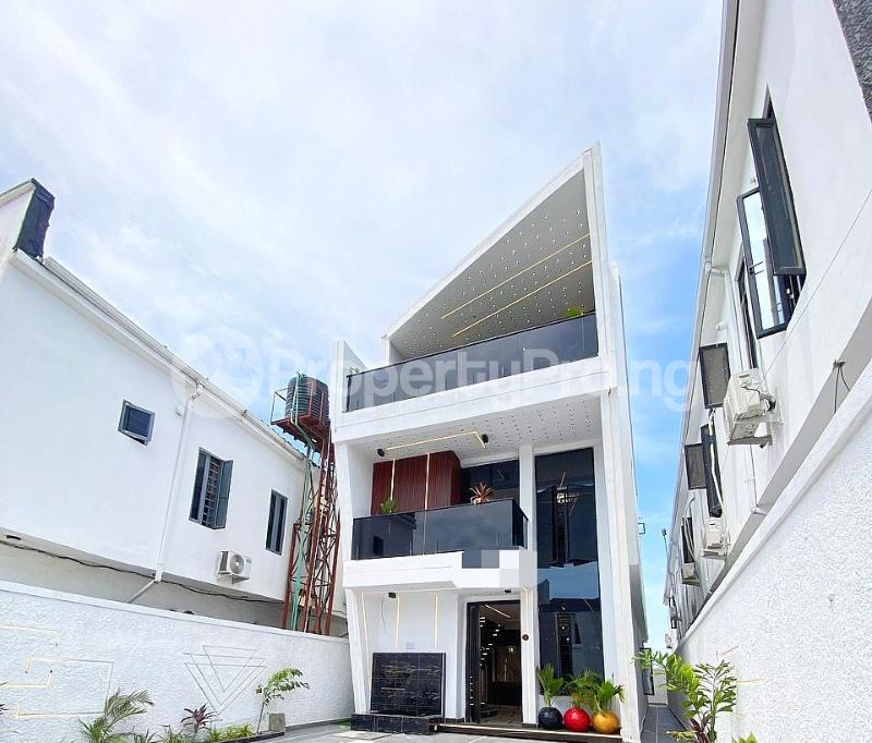 5 bedroom House for sale Ikota Lekki Lagos
