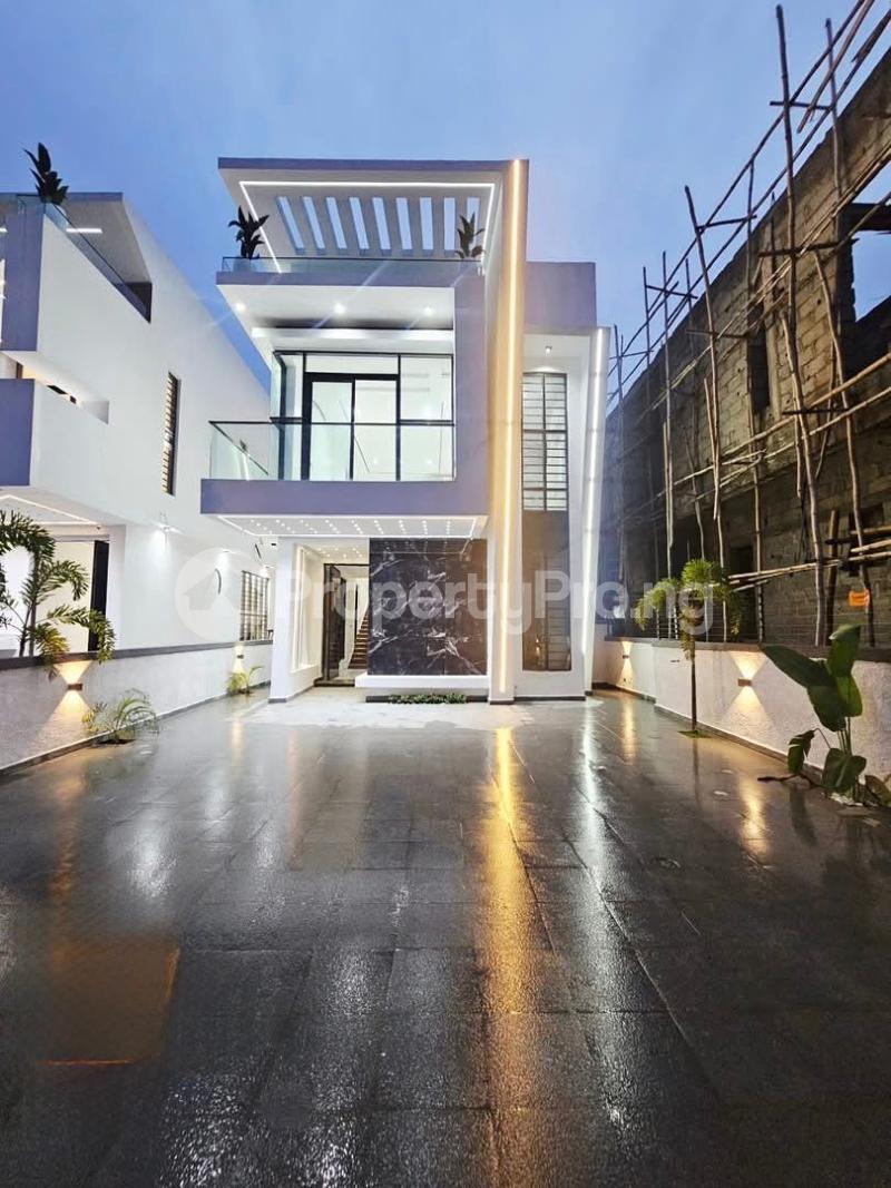 5 bedroom House for sale Chevron Lekki Lagos