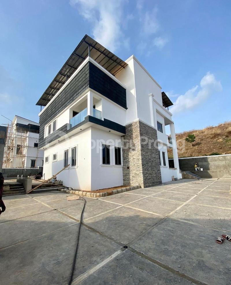 5 bedroom House for sale Guzape Abuja