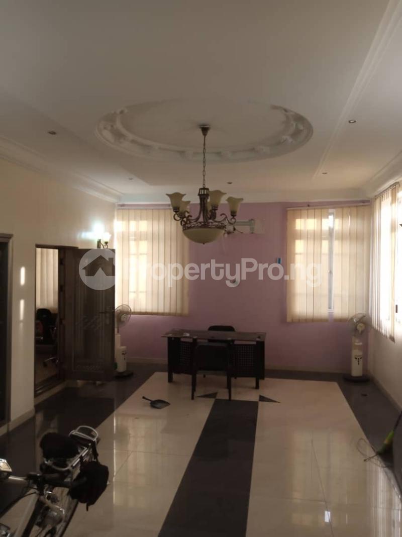 5 bedroom House for sale Omole phase 2 Ojodu Lagos