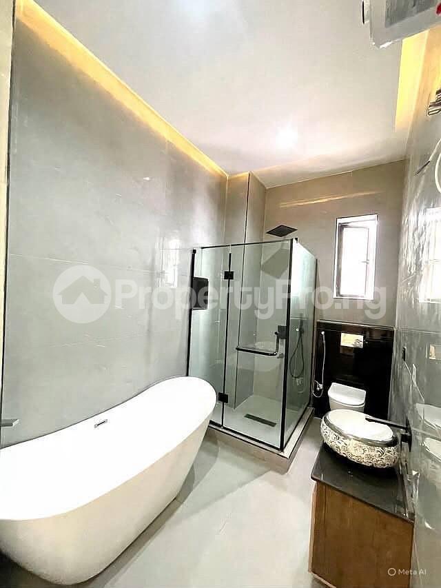 5 bedroom House for sale Osapa london Lekki Lagos