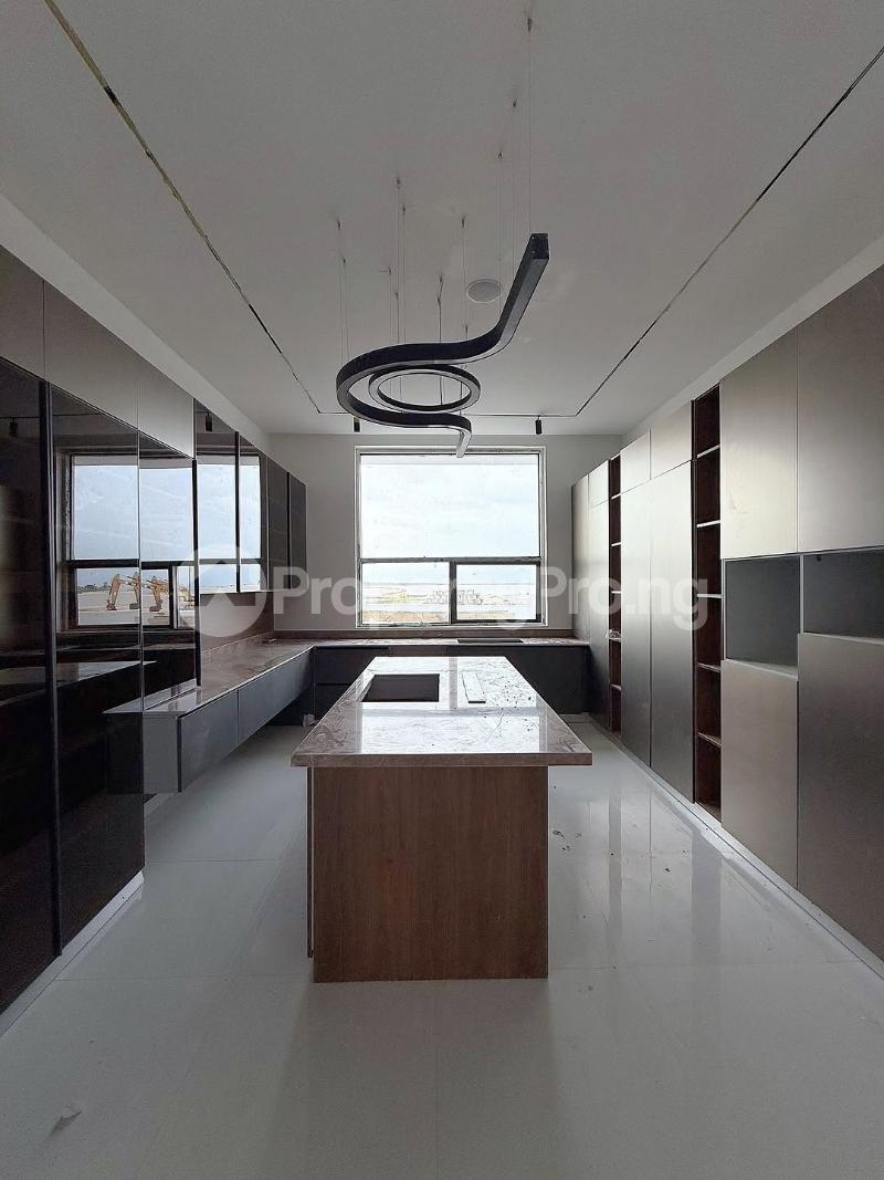 5 bedroom House for sale Osapa london Lekki Lagos
