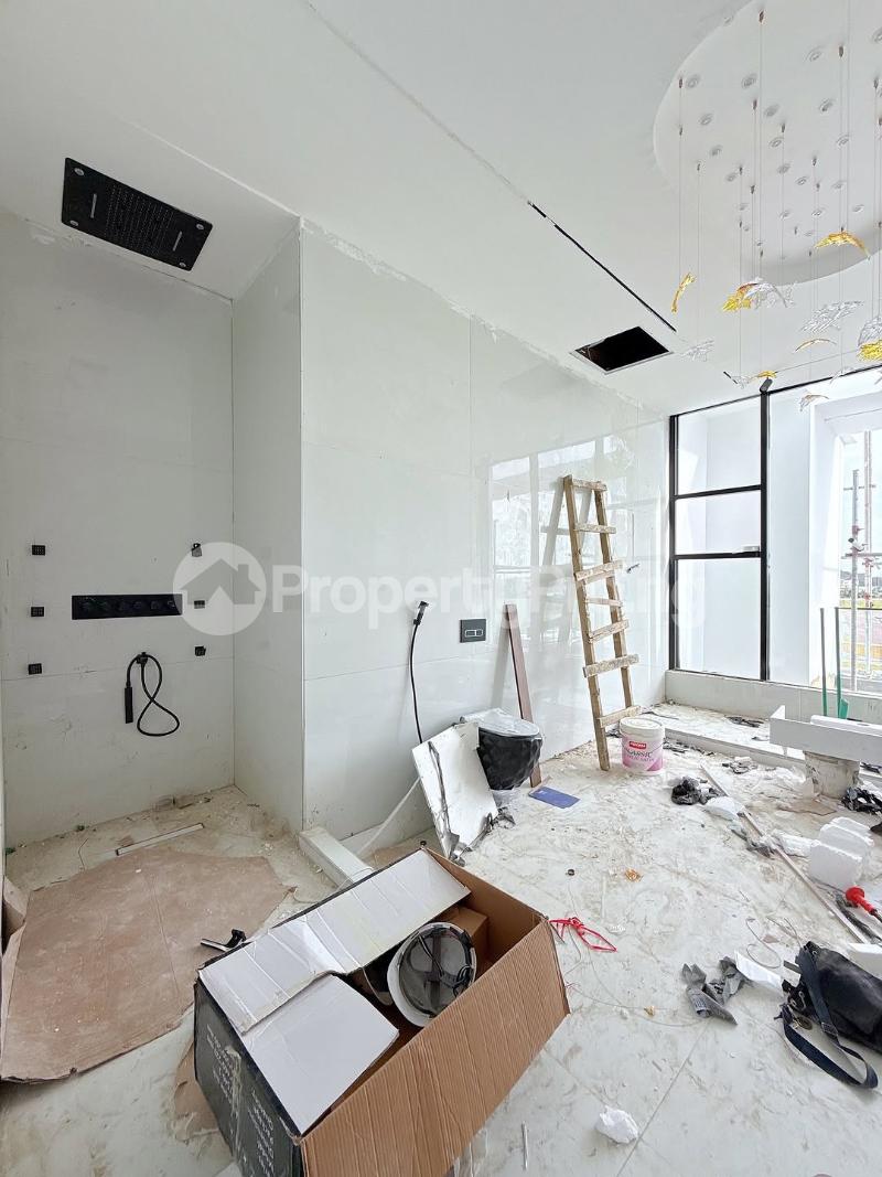 5 bedroom House for sale Osapa london Lekki Lagos