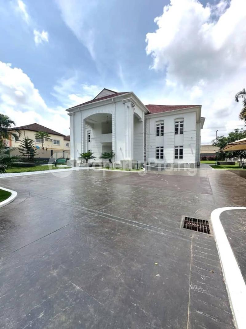 5 bedroom House for sale Apo Resettlement Apo Abuja