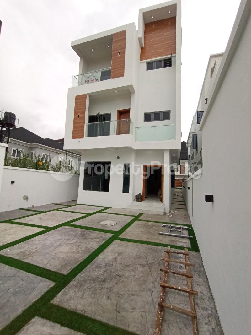 5 bedroom House for sale Gated Estate Ajah Lagos