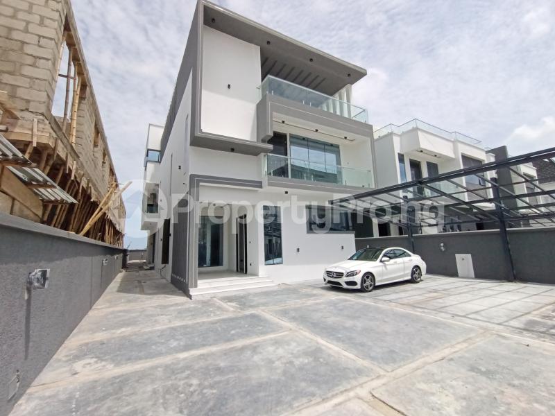 5 bedroom House for sale Mini Estate Osapa london Lekki Lagos