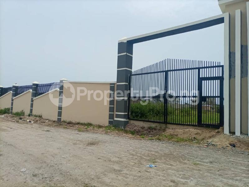 Land for sale Off The Monastery Road, Sangotedo. Sangotedo Ajah Lagos