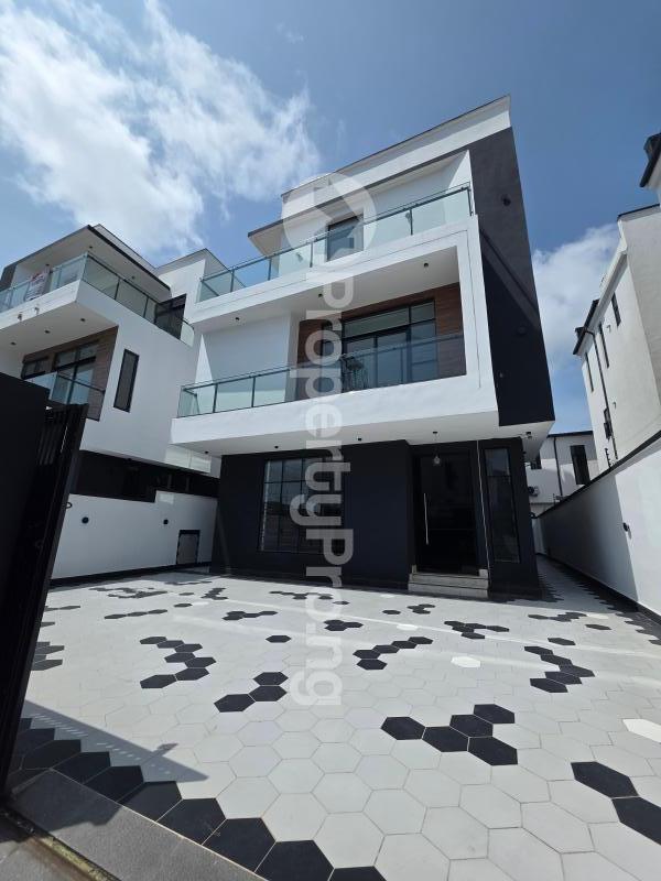 5 bedroom House for sale Chevron Toll Gate Chevron Lekki Lagos