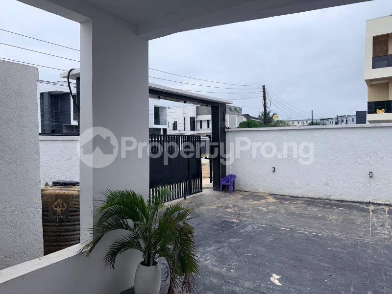 4 bedroom House for sale Lekki Scheme Ii, Off Coastal Road. Lekki Scheme 2 Ajah Lagos