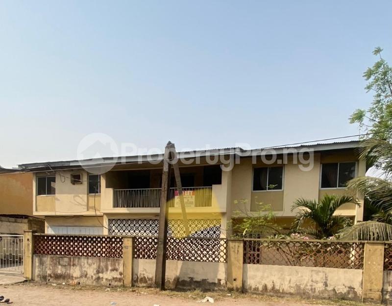 Commercial Property for rent Ogunlana Surulere Lagos