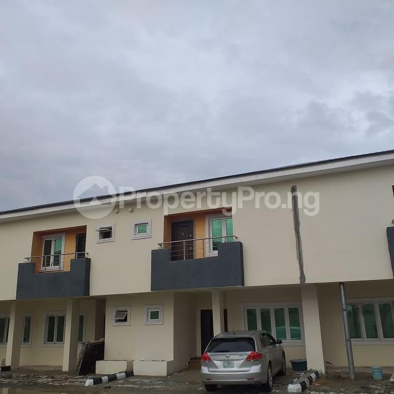 2 bedroom House for rent   Ikate Lekki Lagos