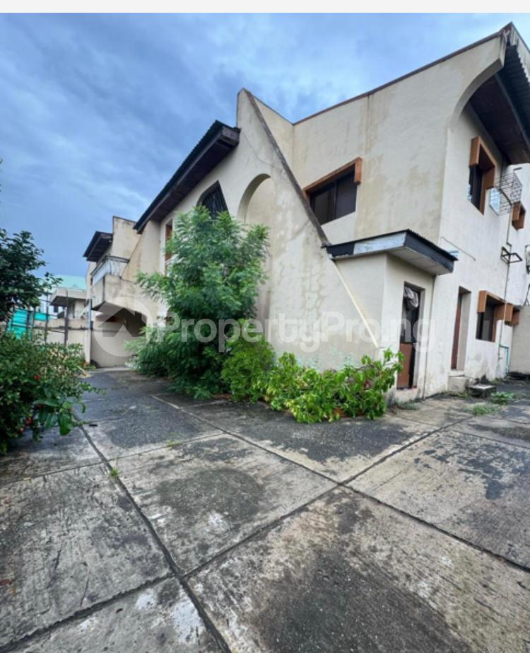 House for sale Adeniyi Jones Ikeja Lagos