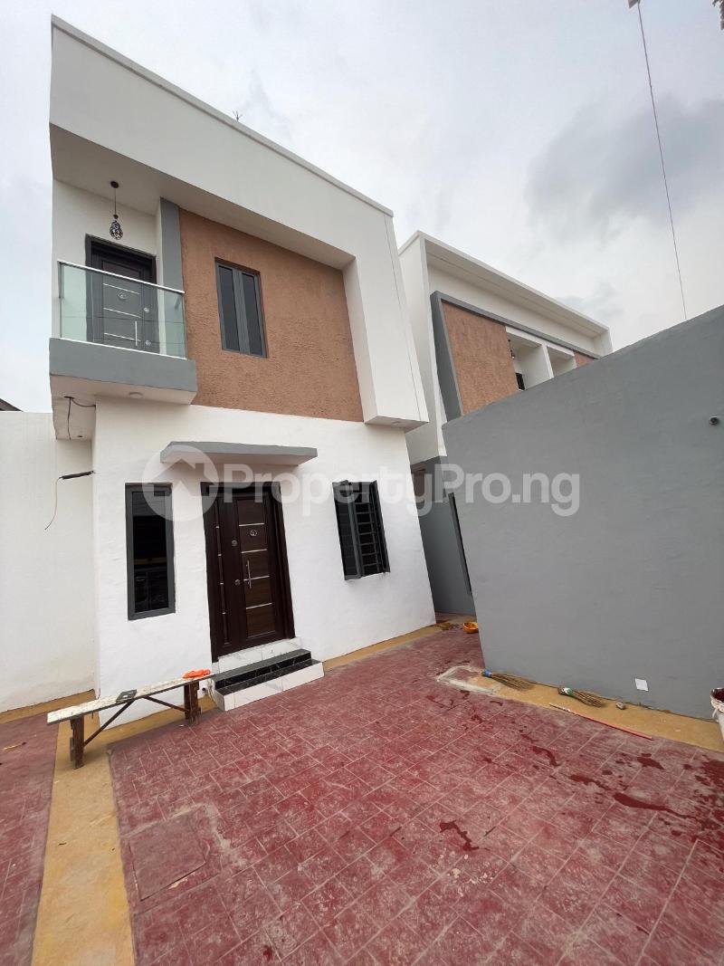 3 bedroom House for sale Adeniyi Jones Ikeja Lagos